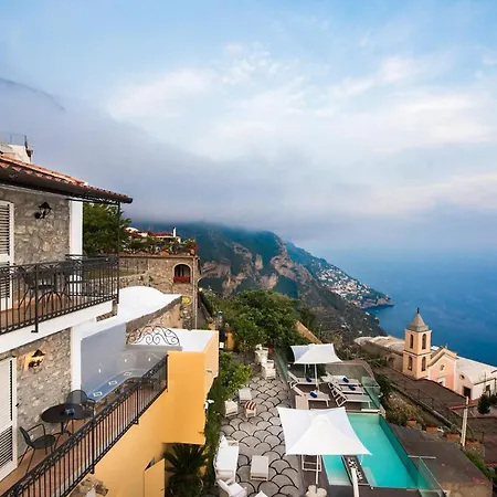 Zeus Vila Positano