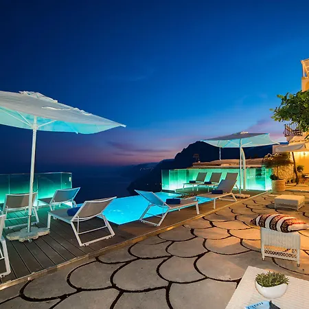 Zeus Positano