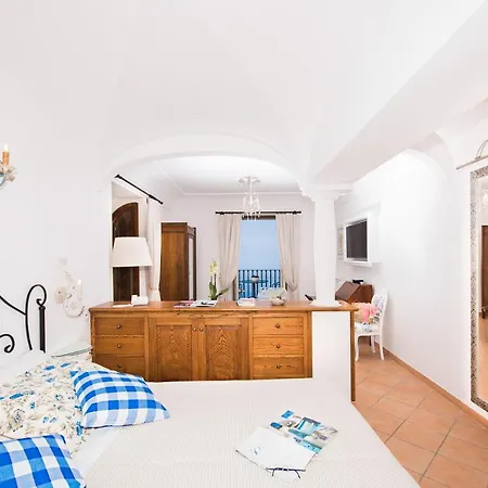 Zeus 别墅 波西塔諾